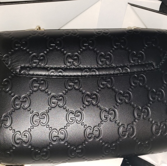 **SOLD***Gucci Emily Guccissima Mini Shoulder Bag - Picture 2 of 8